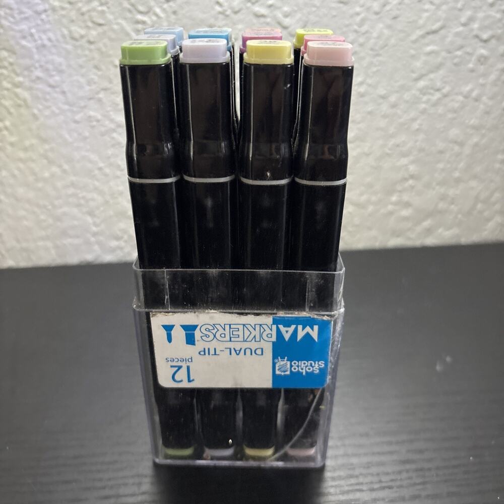 Lot Of 12 SoHo Dual Tip Studios Sketch Markers